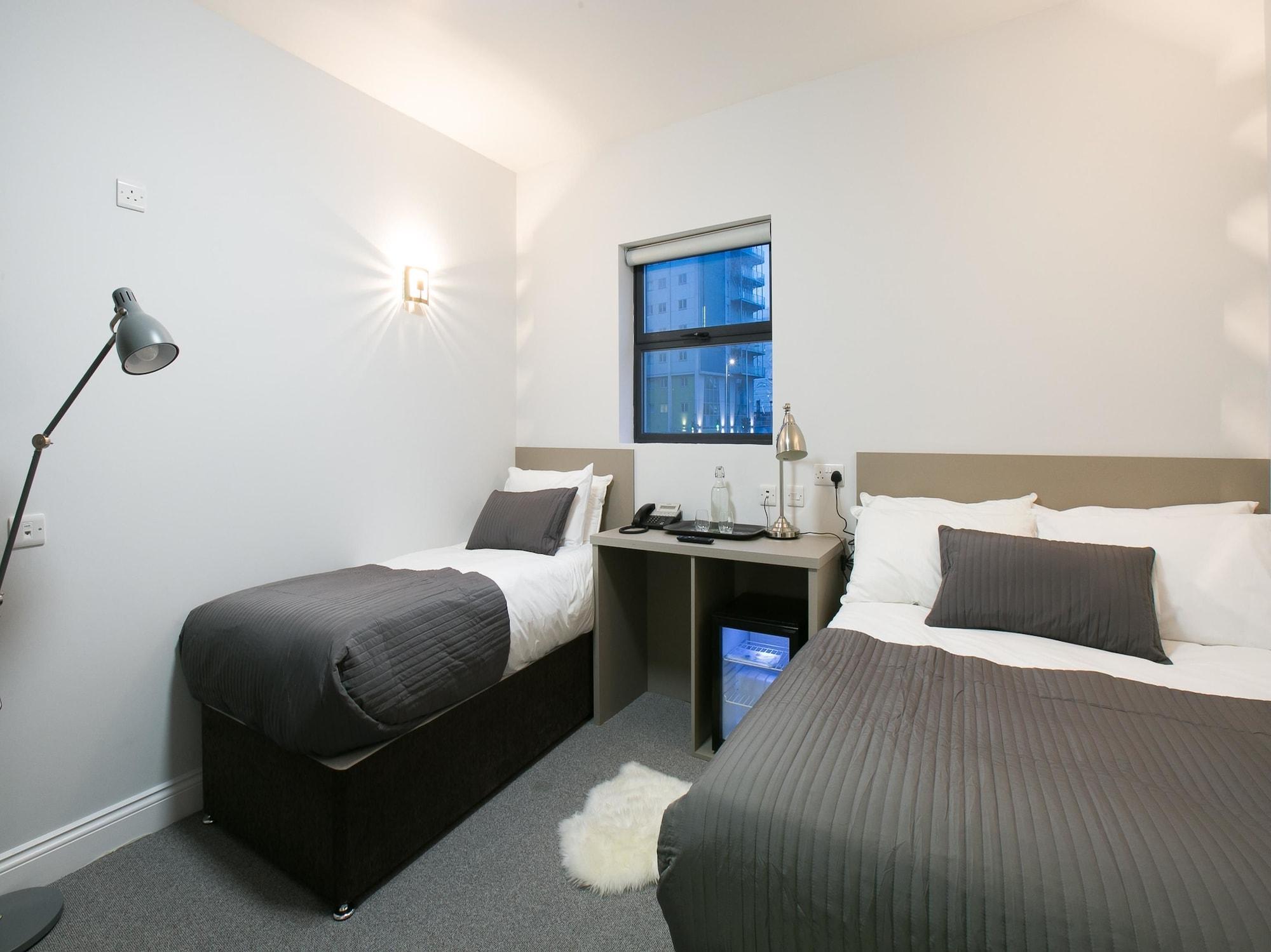 Belvilla Ilford Hill Hotel London Esterno foto