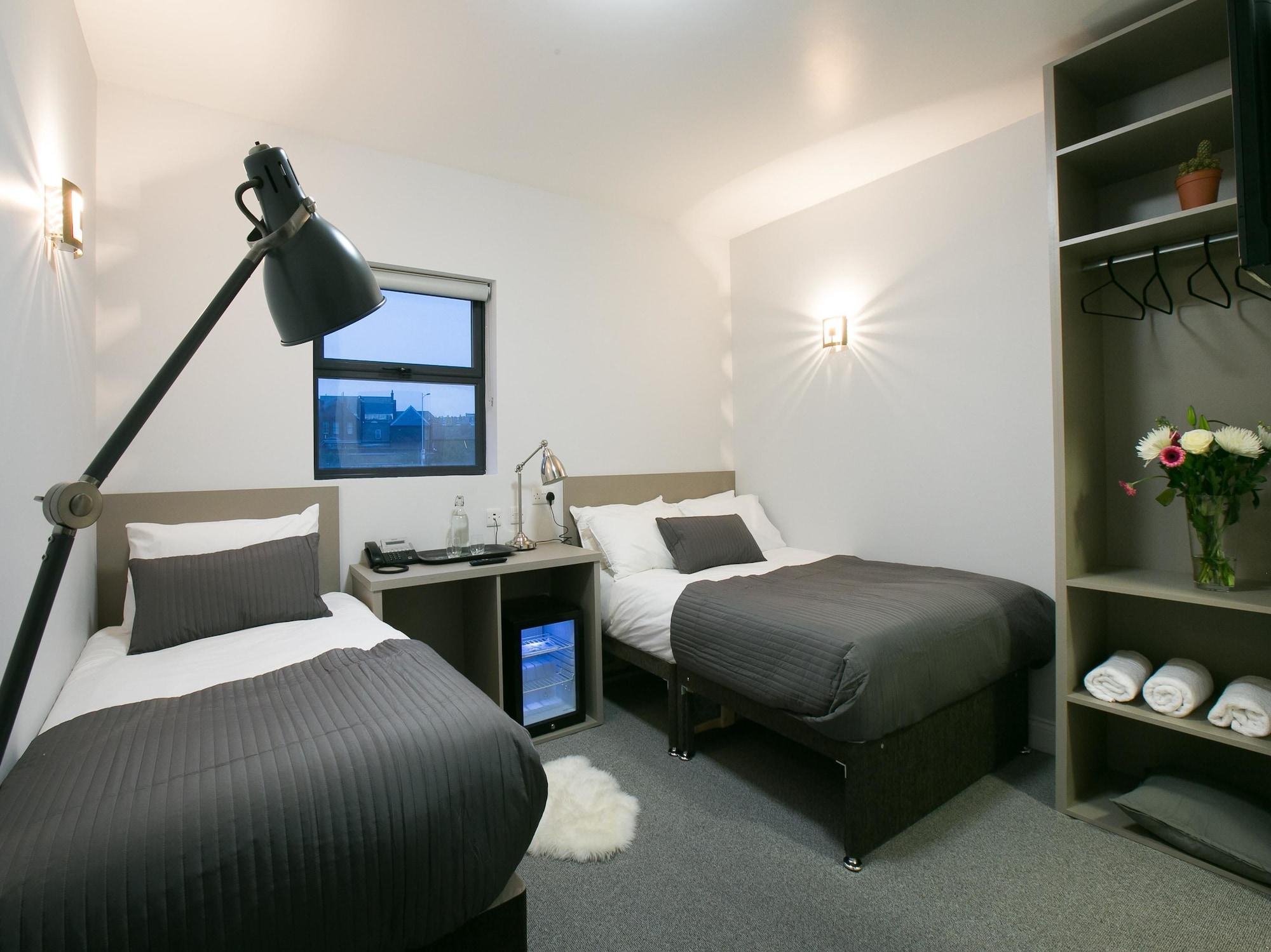 Belvilla Ilford Hill Hotel London Esterno foto