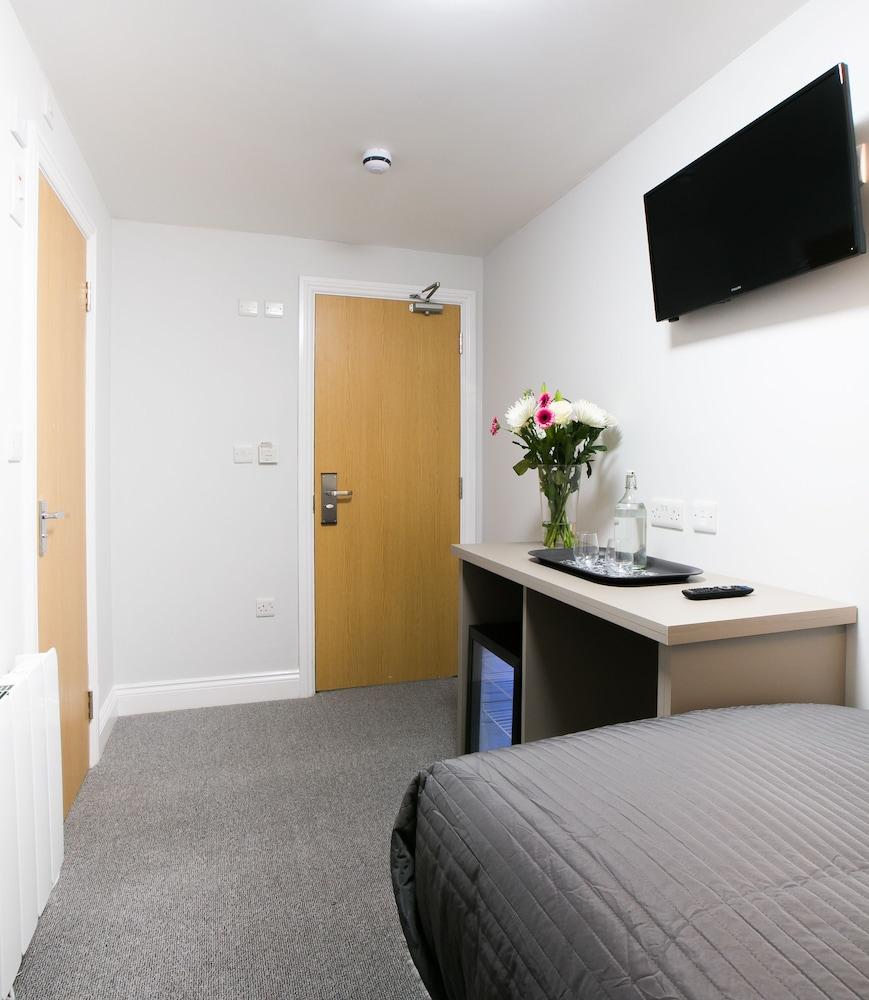 Belvilla Ilford Hill Hotel London Esterno foto