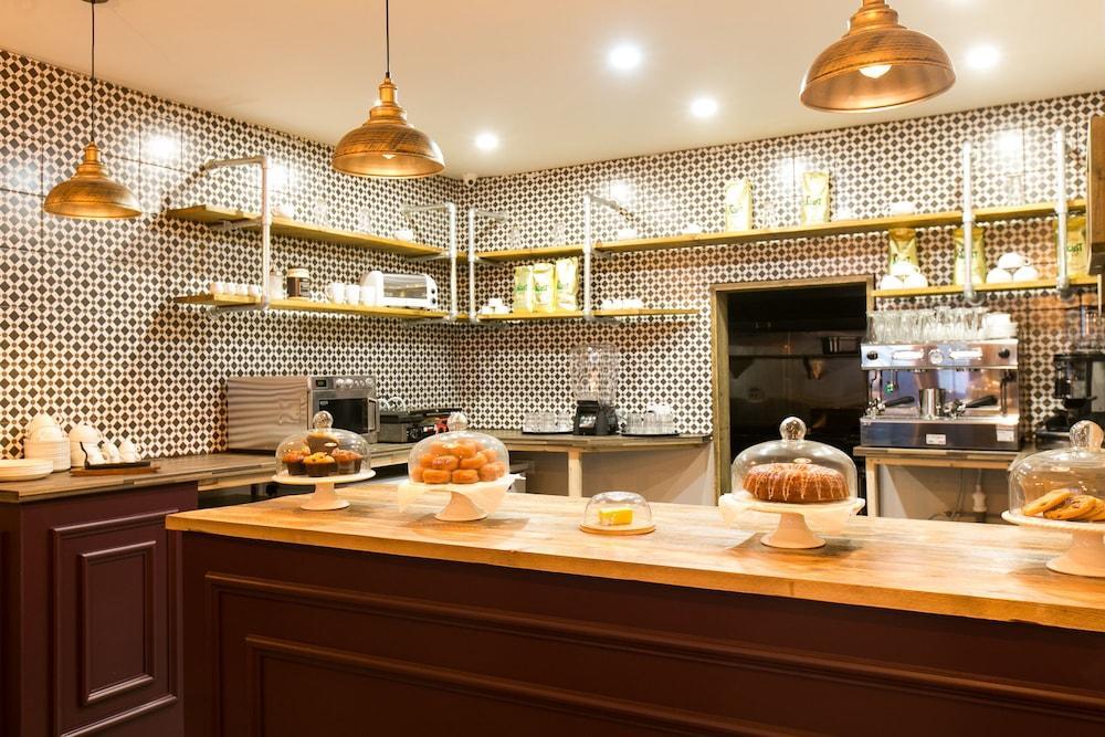 Belvilla Ilford Hill Hotel London Esterno foto